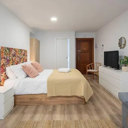 Διαμέρισμα Lindo Estudio En El Centro By *