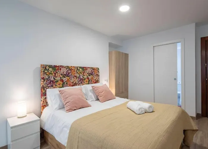 Lindo Estudio En El Centro By Daire *